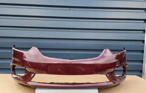 Opel Zafira C Front bumper 39079783