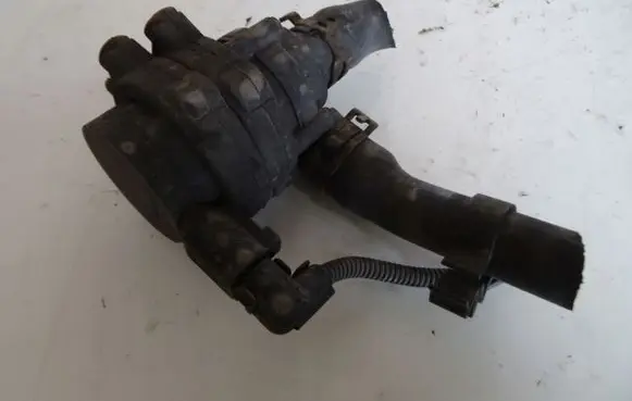 Audi Q7 4M Electric auxiliary coolant/water pump