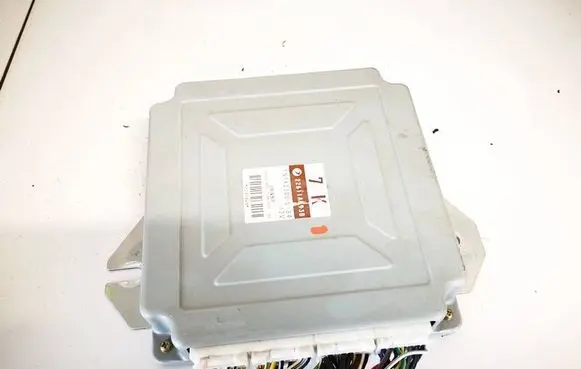 Subaru Impreza III Engine control unit/module 22611ah93b tn112200-6184