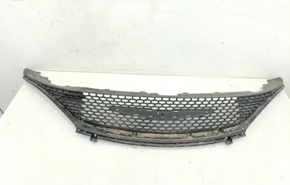 Chrysler Pacifica Front bumper upper radiator grill 68228996AB 22025