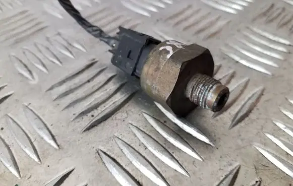Volvo XC70 Brake power pressure regulator 1005229927
