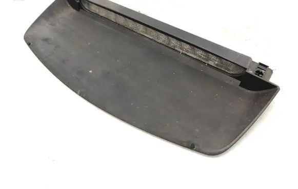 Nissan Primera Third/center stoplight 270282