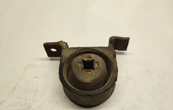 Ford F150 Muffler mount bracket/holder HL345A246AA