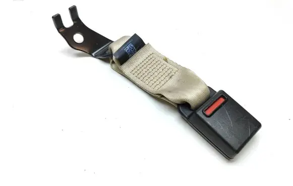 Maserati Levante Middle seatbelt buckle (rear) 6700635030 634597200A 171215