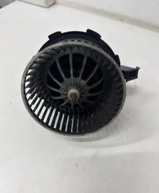 Audi Q5 SQ5 8R Heater fan/blower 8K2820021