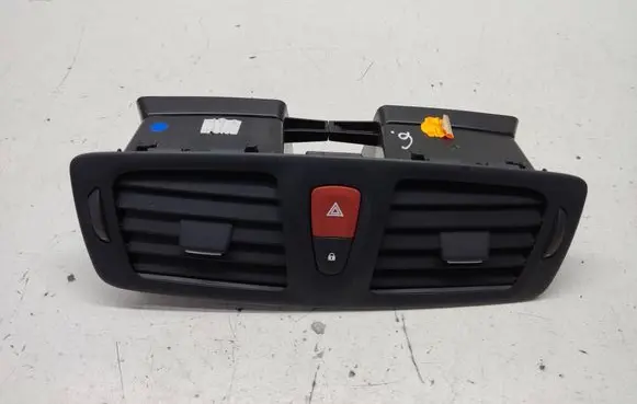 Renault Megane III Hazard light switch 8200214896 8200400382 8200463813