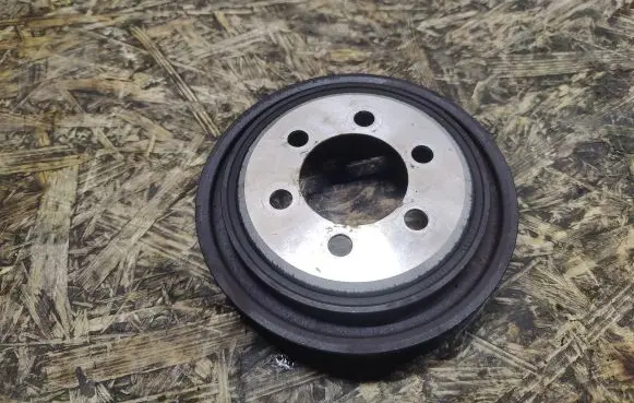 Jaguar XJL Crankshaft pulley E117127A