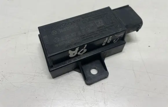 Mercedes-Benz E W211 Other control units/modules A0018275101