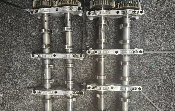 Volkswagen Touareg III Camshaft 059109023bk 059109024bf 059109023BL