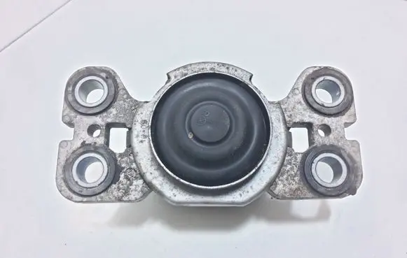 Volvo S60 Engine mount bracket 8G9N7M121