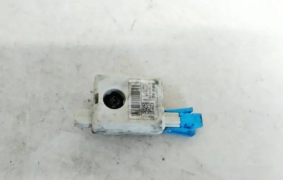 BMW 5 F10 F11 Antenna control unit 911826206 21367510