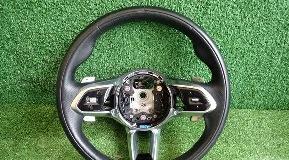 Jaguar F-Pace Steering wheel