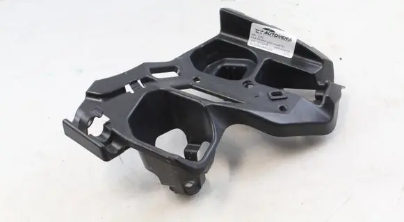 Rear bumper mounting bracket