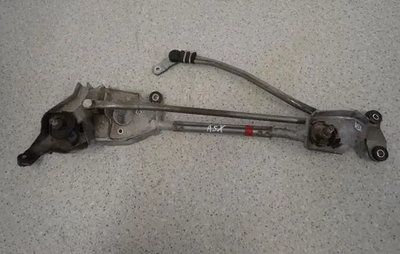 Mitsubishi ASX Front wiper linkage 