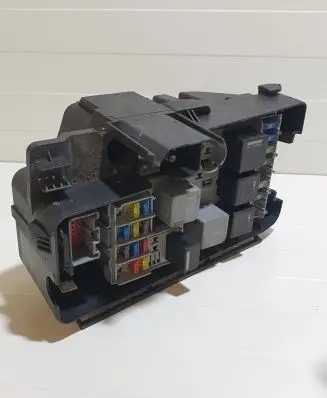 Volvo XC90 Fuse module 30797010