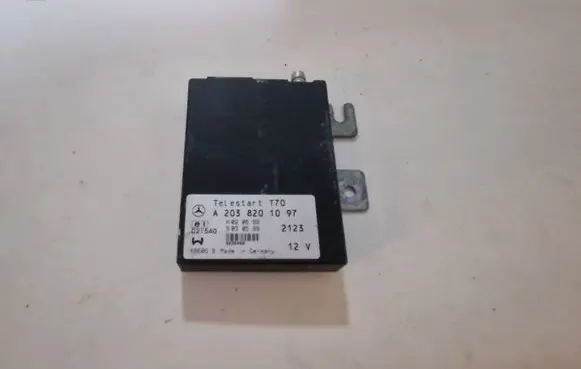 Suzuki Grand Vitara II Auxiliary heating control unit/module 2038201097