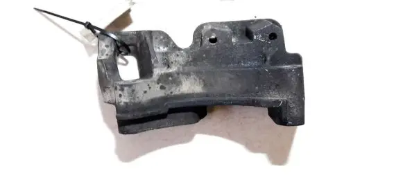 Ford Focus Engine mounting bracket 326c29