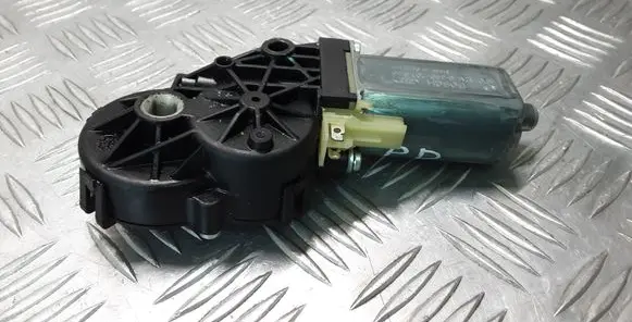 Volkswagen Touareg I Seat adjustment motor 0390201949