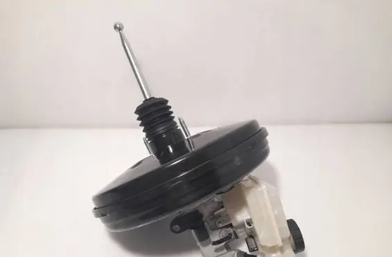 Volkswagen Golf VII Brake booster 5Q1614105BL 2300132070 204TBG4775J1A0