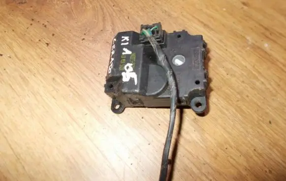KIA Cerato Air flap motor/actuator ldmix5j28