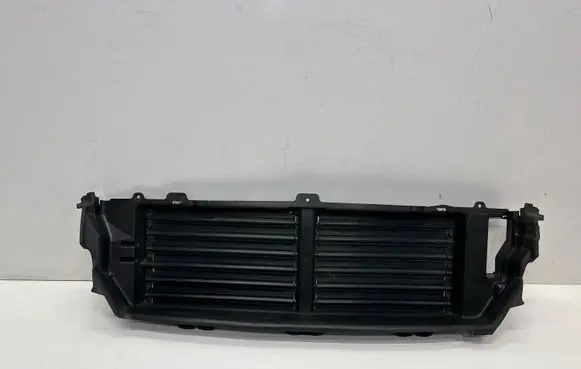 Volvo XC90 Intercooler air guide/duct channel 31455461