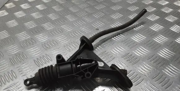 Ford Transit Clutch master cylinder