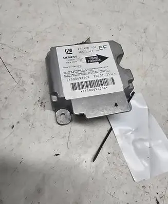 Opel Omega B2 Airbag control unit/module 24420101EF