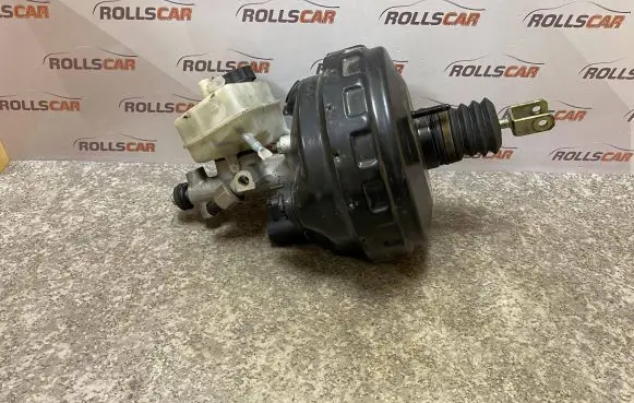 Mercedes-Benz C W203 Brake booster A0054304730 03784920014
