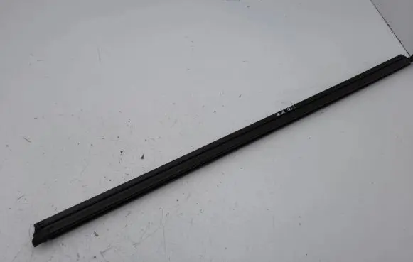Skoda Octavia Mk4 Rubber seal front door (on door) 5E3837479