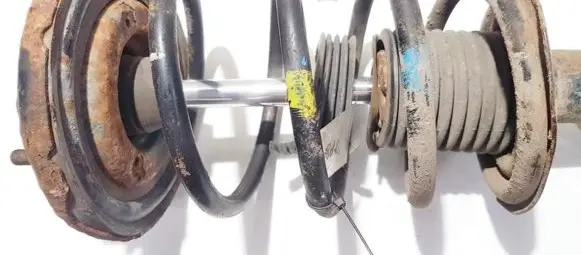 Nissan Primera Front coil spring
