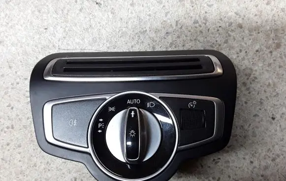 Mercedes-Benz C W205 Light switch A2058210059 A2059057007