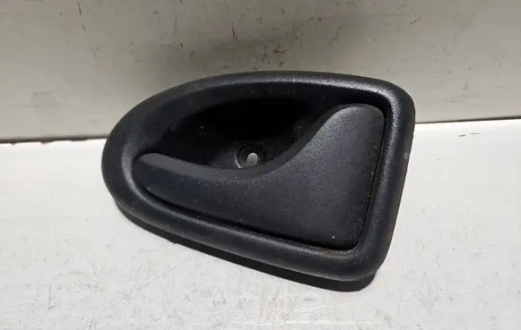 Renault Megane I Front door interior handle 7700830079 91127101