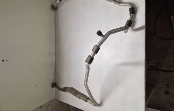 Volkswagen Caddy Air conditioning (A/C) pipe/hose