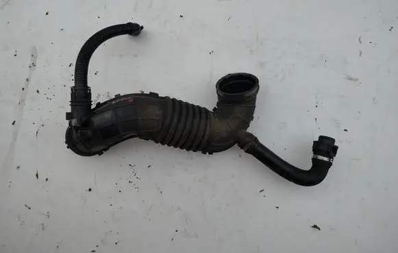 BMW 1 F20 F21 Air intake hose/pipe 