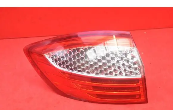 Ford Mondeo MK IV Rear/tail lights 7S71-13405-B