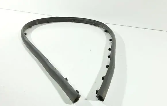KIA Xceed Front bumper splitter molding
