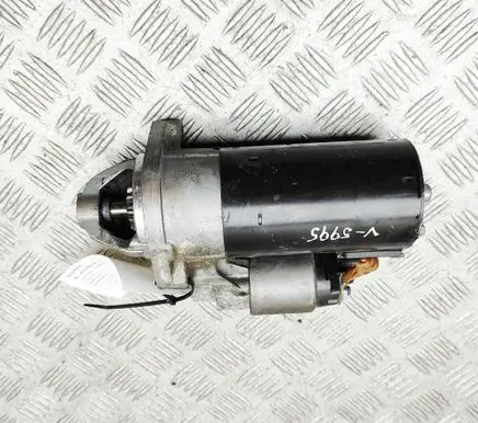 Mercedes-Benz C W205 Starter motor A6519064800 0001148510