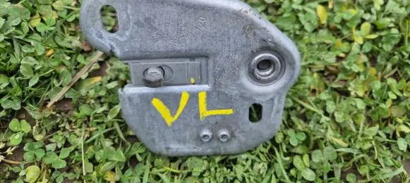 Skoda Kodiaq Engine bonnet/hood lock/latch loop/hook 565823185 MVSTVDA01
