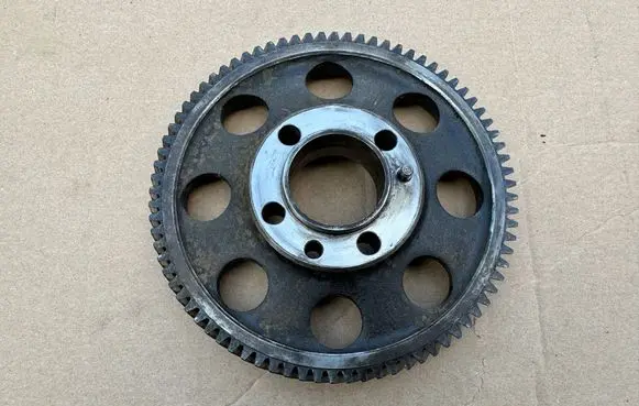 Nissan Patrol Y61 Fuel pump gear (pulley) 167352W200