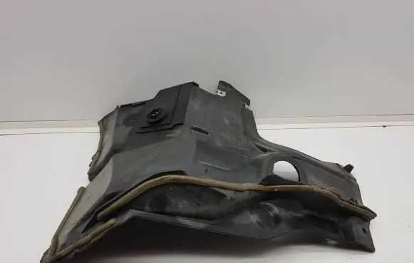 Mercedes-Benz S W222 Other engine bay part A2226202500 A2226202300