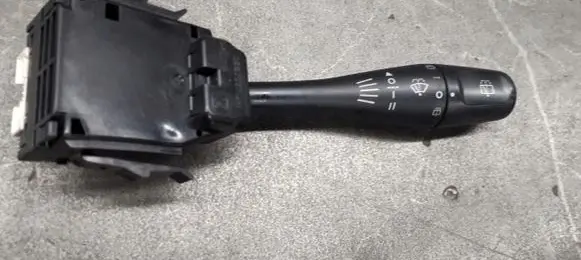 Mitsubishi Pajero Pinin Front wiper linkage 