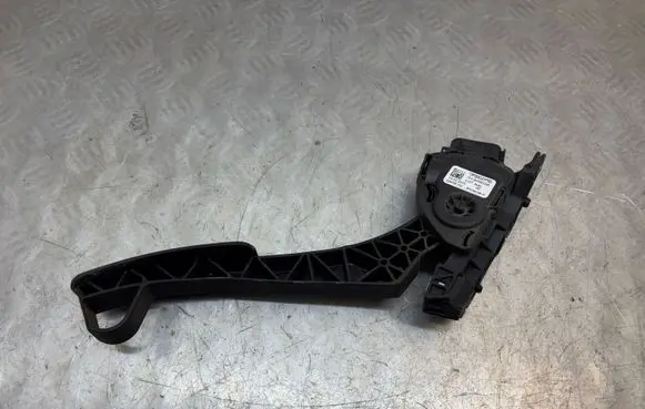 Volvo XC90 Accelerator throttle pedal 31329056