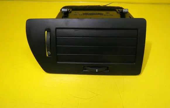 Opel Astra H Dashboard side air vent grill/cover trim 24465728
