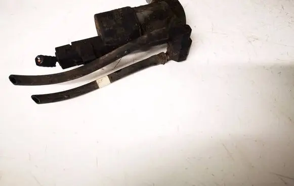 Nissan Qashqai Windscreen/windshield washer pump 9641553880 9641553980