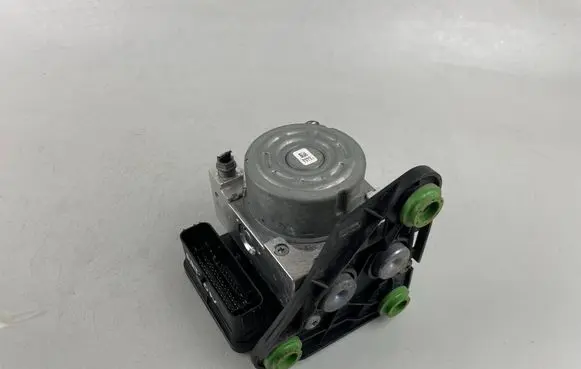 Volkswagen Arteon Shooting Brake ABS Pump 5Q0614517HB