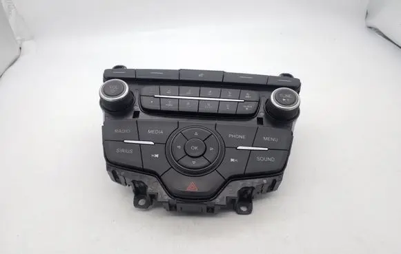 Head unit multimedia control