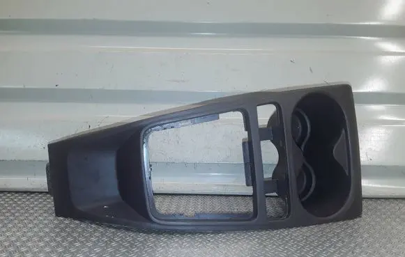 Seat Ibiza IV (6J,6P) Gear shifter surround trim plastic 6J0858331