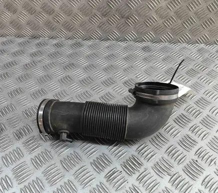 Audi Q5 SQ5 Air intake duct part 06L129629B
