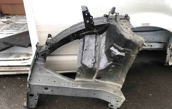 Honda CR-V Front quarter panel 