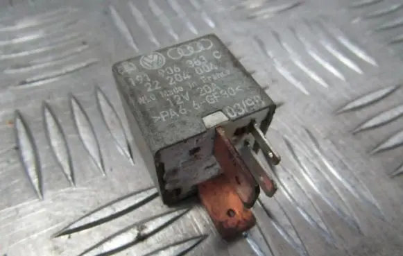 Volkswagen Golf IV Other relay 191906383c 22204004